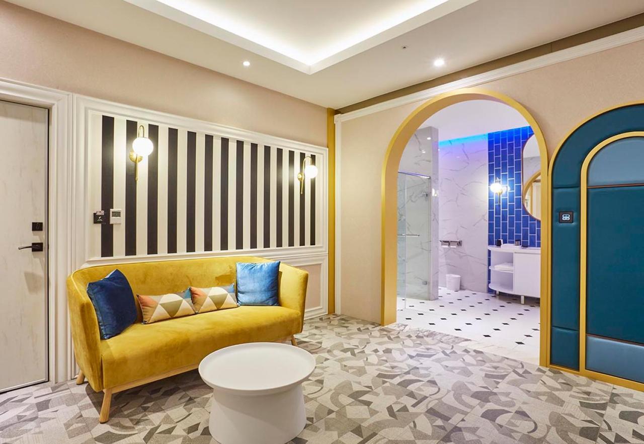 Motel Lin Taichung Dış mekan fotoğraf