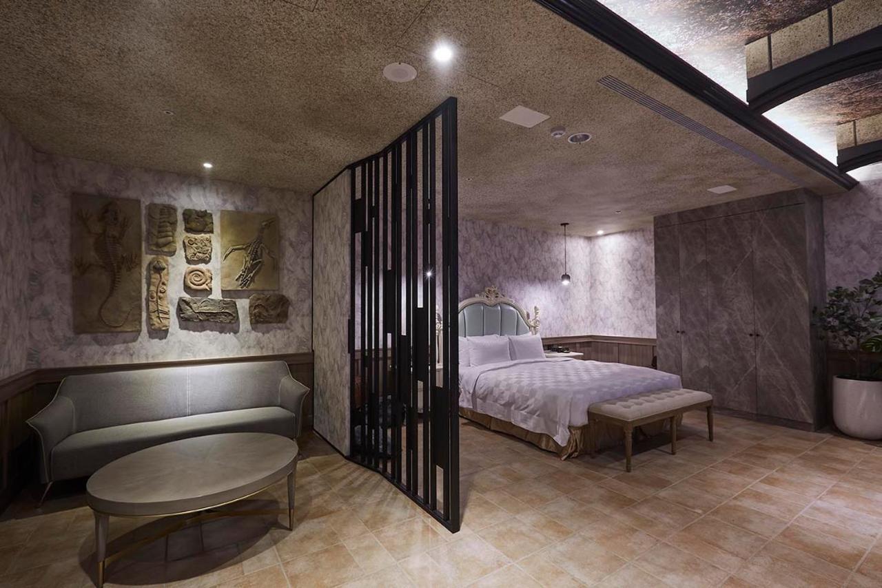 Motel Lin Taichung Dış mekan fotoğraf
